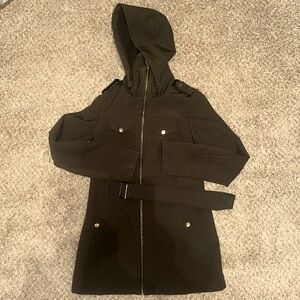 Women’s winter jacket with belt